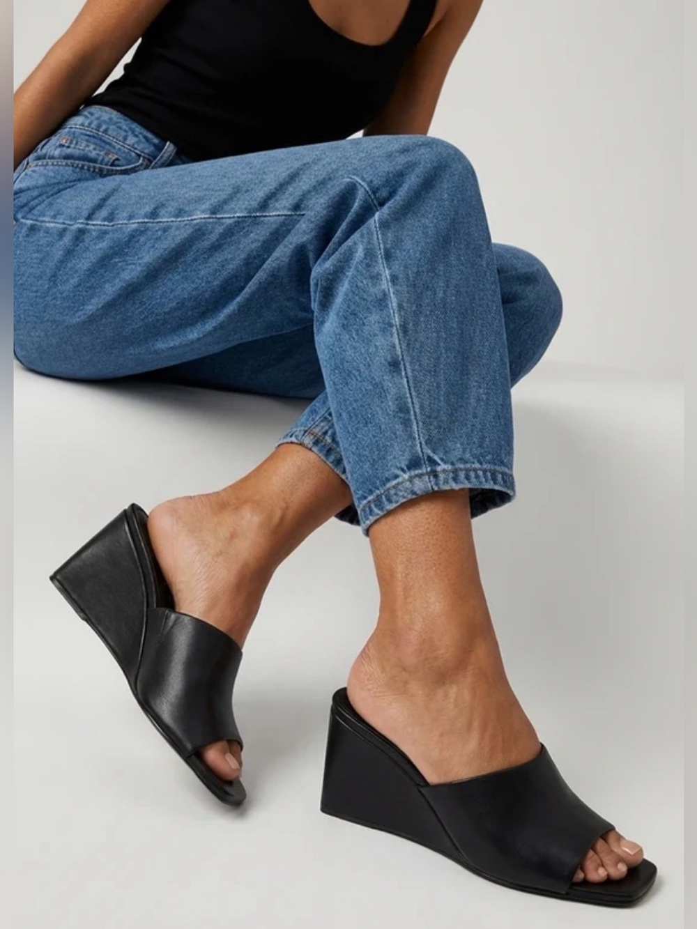 Naturalizer Black Leather Wedge mule sandals